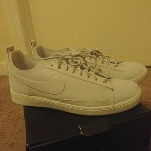 NIKE BLAZER LOW CS TC